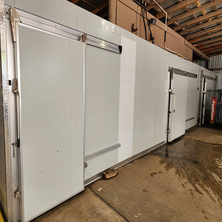 Walk In Cold Room Storage With Electricity Refrigeration Equipment