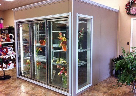 Walk in Cooler Display with Racks Roller Shelf at -0.4f Temperature and 4 Inch PU Panel
